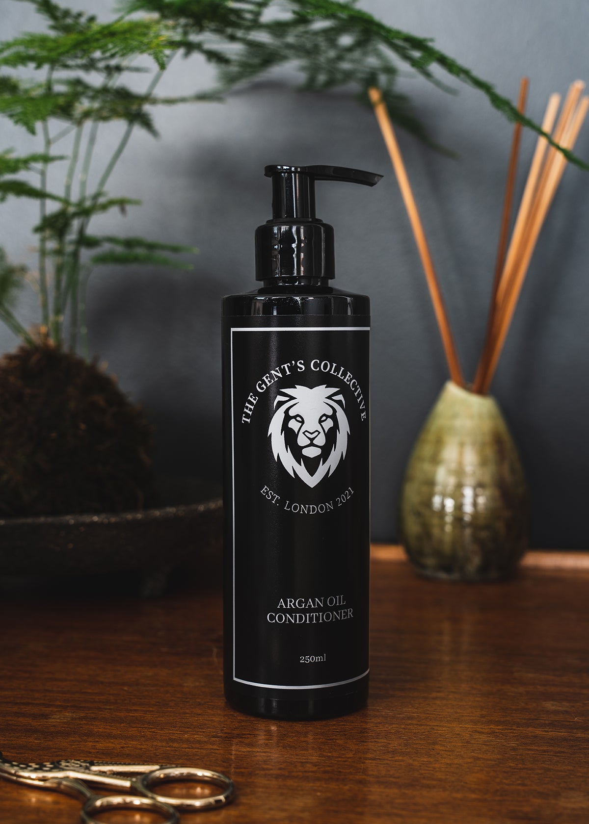 25% Off | Argan Oil Shampoo & Conditioner Set - The Gent's Collective